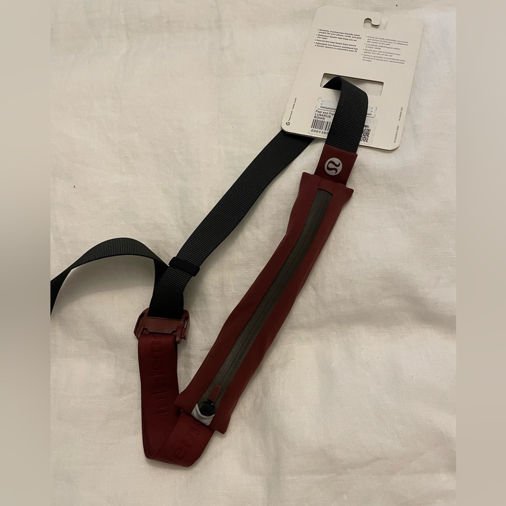 Lululemon Fast and Free Run Belt